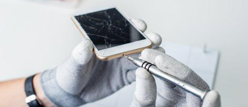 Broken iPhone 2